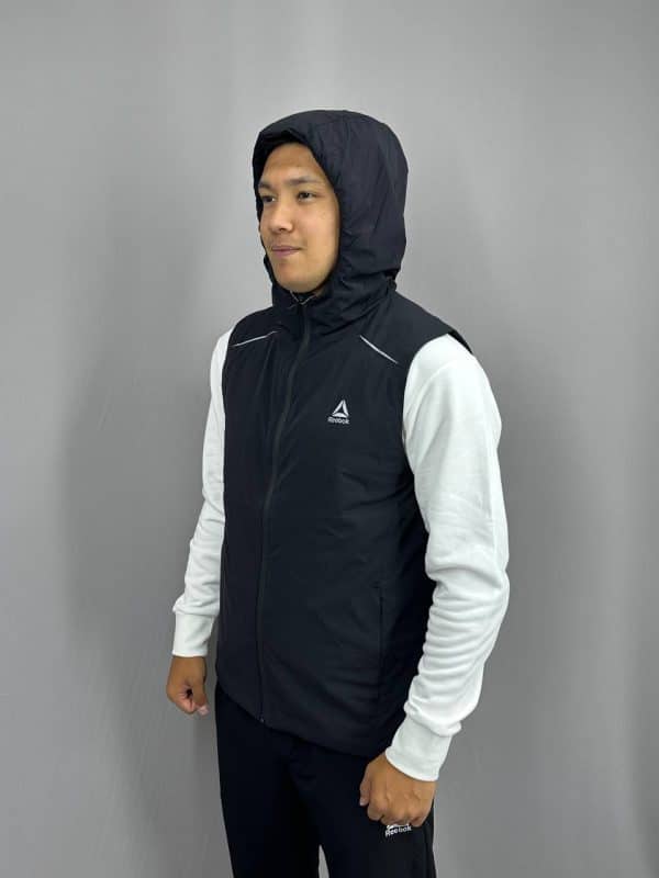 Безрукавка Reebok 6658 черный
