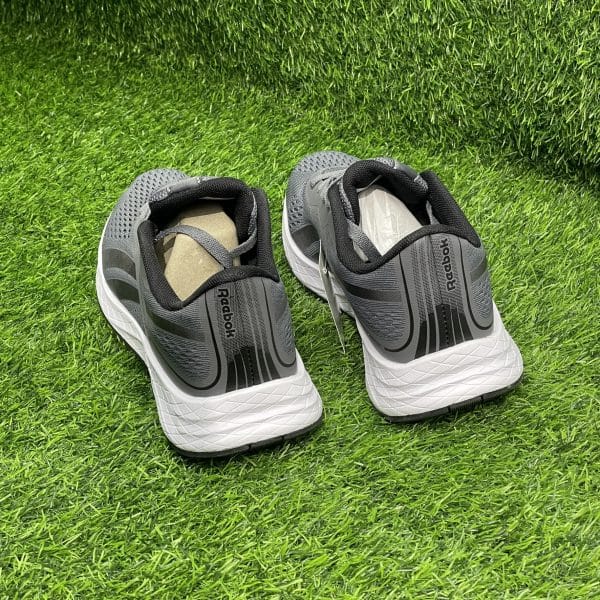 Кроссовки Reebok Zig Kinetica 2.5 серый