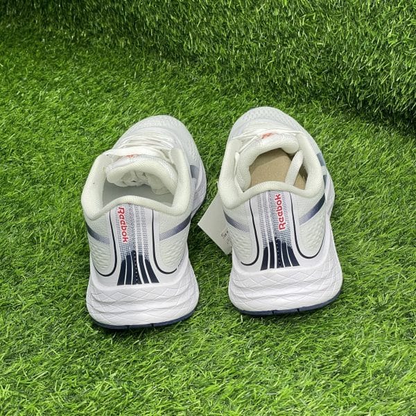 Кроссовки Reebok Zig Kinetica 2.5 белый