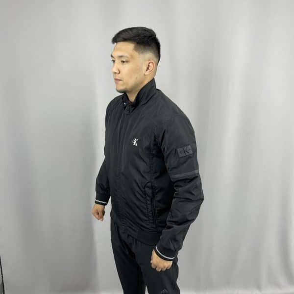 Куртка осеняя Calvin Klein 6917  черный