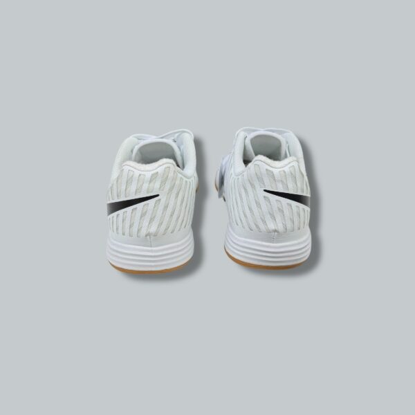 Футзалки Nike Lunar Gato 2 белый