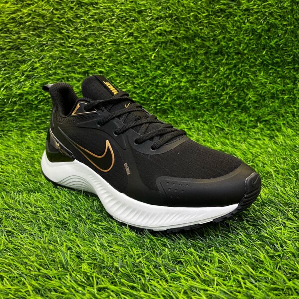 Кроссовки Nike Air Zoom Run черный