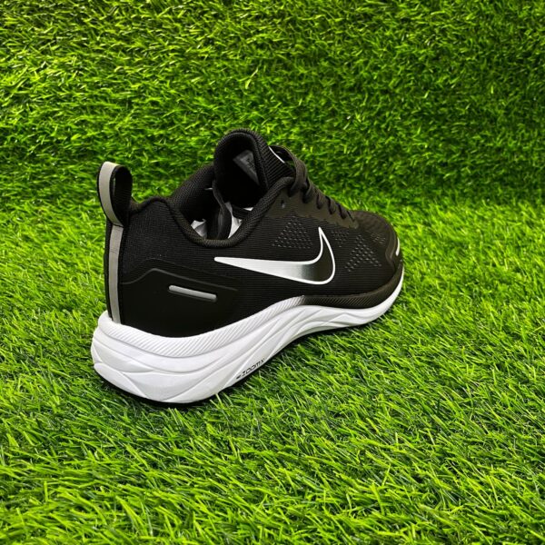 Кроссовки Nike Zoom WinFlo 9X черный