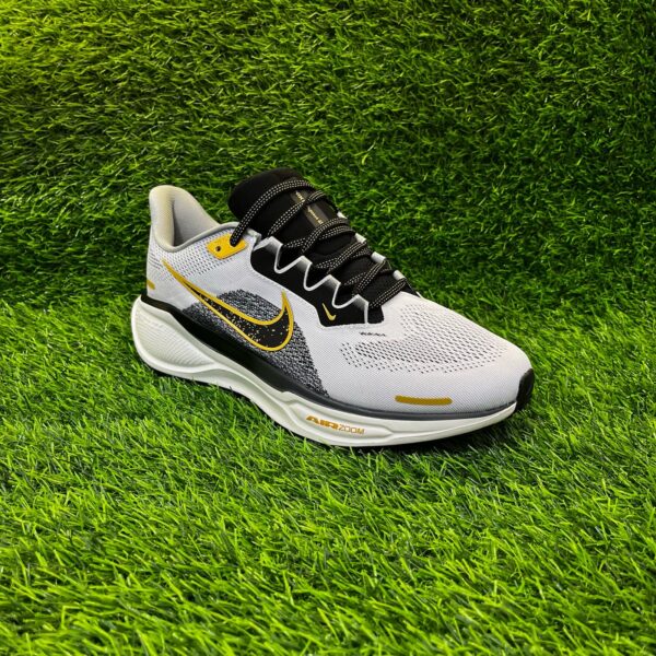 Кроссовки Nike Air Zoom Pegasus 41 бежевый