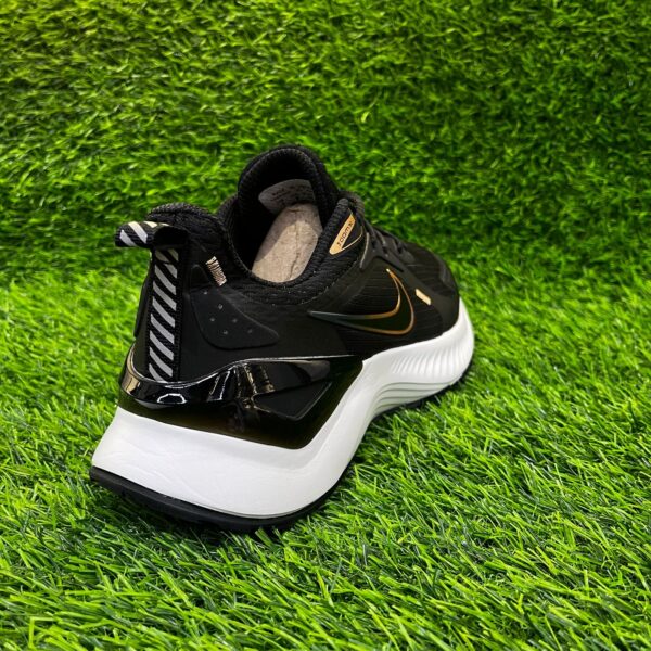 Кроссовки Nike Air Zoom Run черный