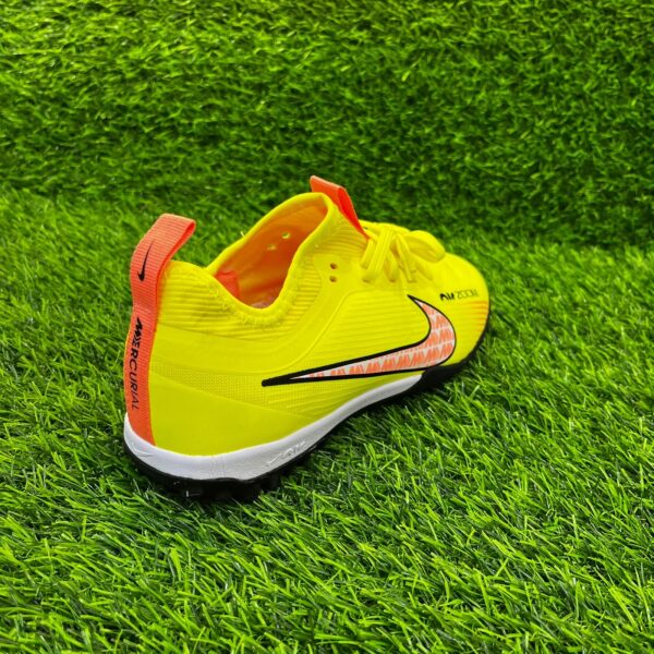 Сороконожки Nike Mercurial желтый
