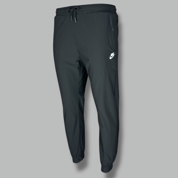 Трико Nike 25312 холодок черный