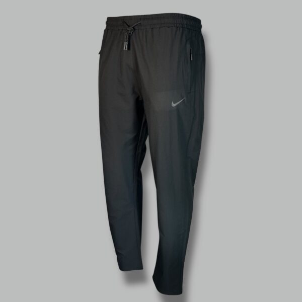 Трико Nike 25316 холодок черный
