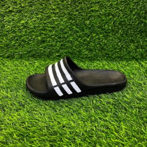 Тапочки Adidas Runner PK черно - бел