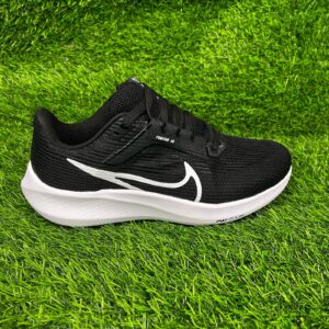 Кроссовки Nike Pegasus 40 черный