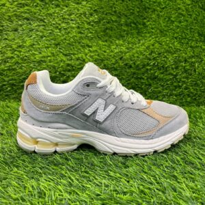 Кроссовки New Balance 2002 серый