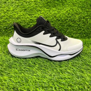 Кроссовки Nike ZOOM X белый