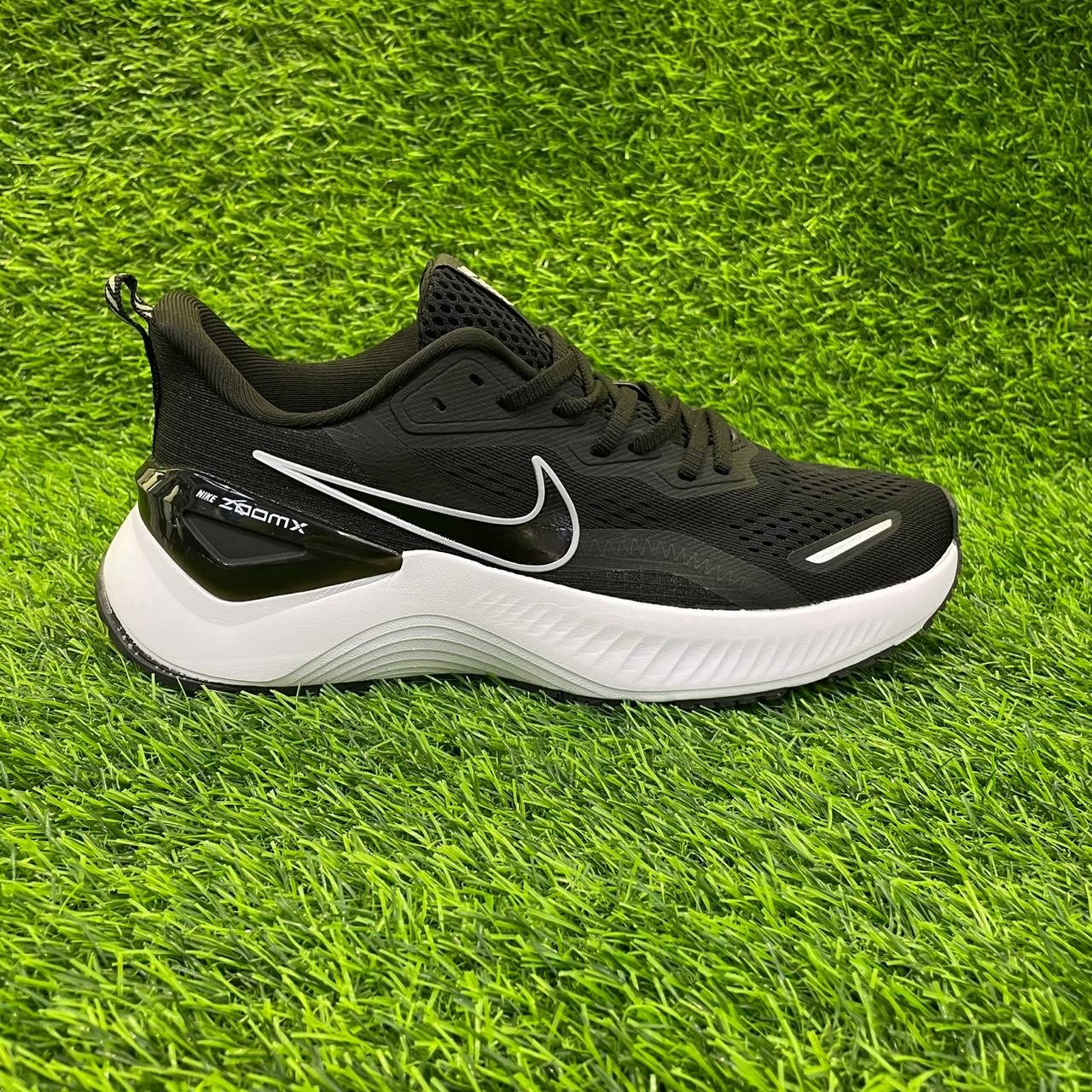 Кроссовки Nike Air zoom черный