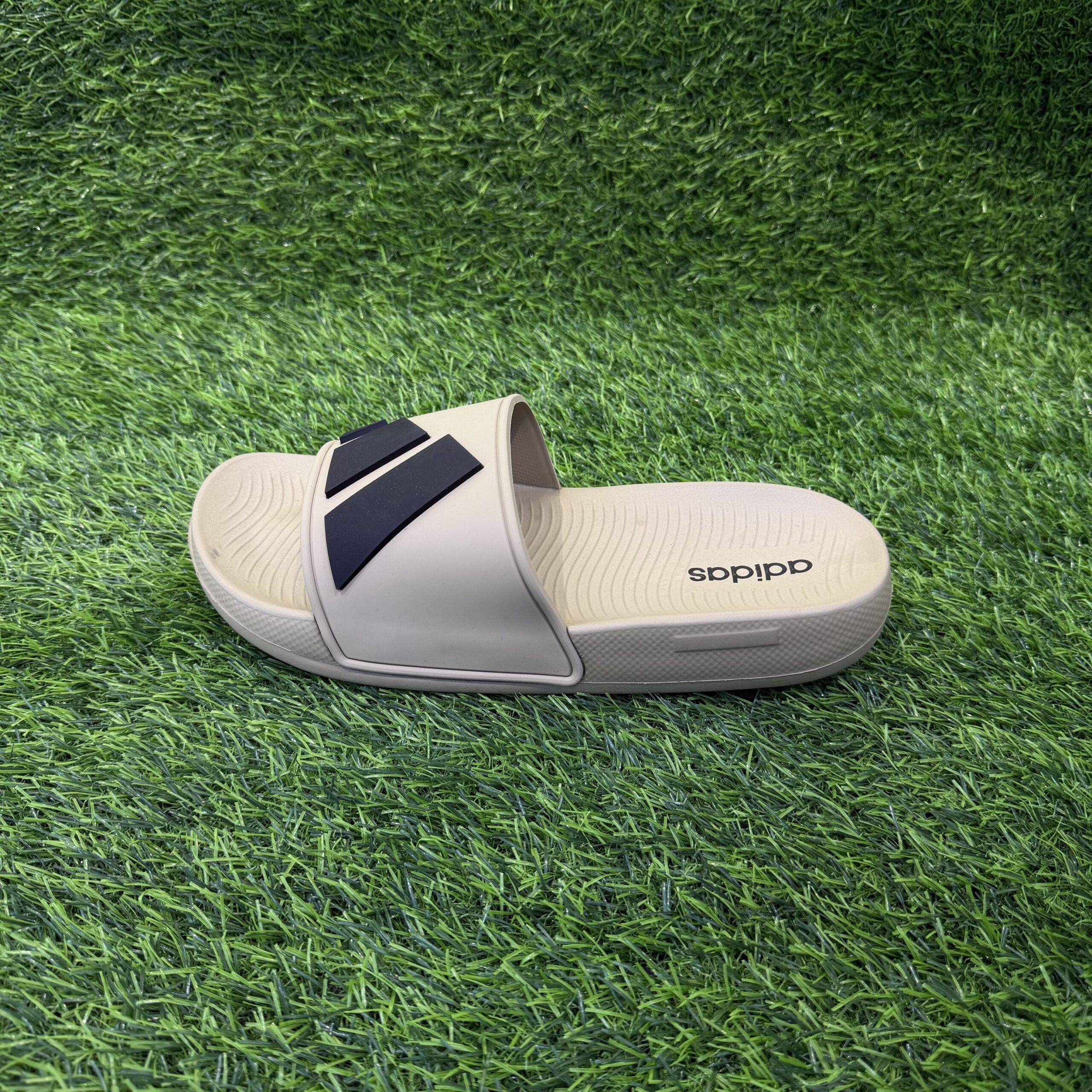 Тапочки Adidas Adilette 3 резиновые Бежевый