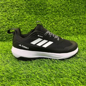 Кроссовки Adidas Terrex черный