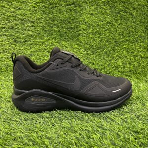 Кроссовки термо Nike Strucrute 26 черный